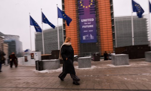 ЕС иска повече яснота за искането на Тръмп за военните кораби в Ормуз