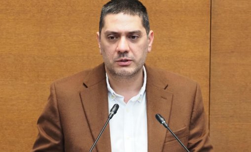 Гаджев: Явно ситуацията с кабинета "Гюров" е потресаваща, щом играят "ядрената карта&ldquo;