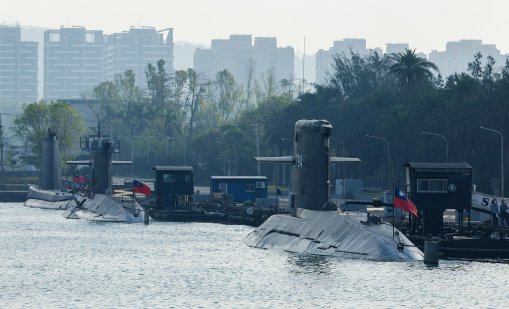 Американският флот ускорява производството на подводници клас "Вирджиния"