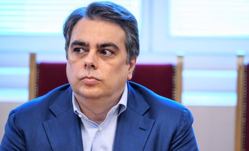 Асен Василев: Не е работа на НАП да гледа инфлацията