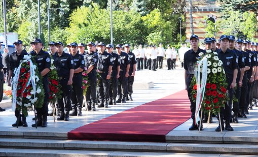 В кадър: МВР отбеляза 147 години от създаването си, политиците с честитки