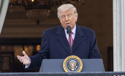 Тръмп заяви за 12-и път, че войната срещу Иран ще приключи скоро