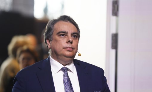 Асен Василев: Гласувайте, за да не ходим пак на протести  