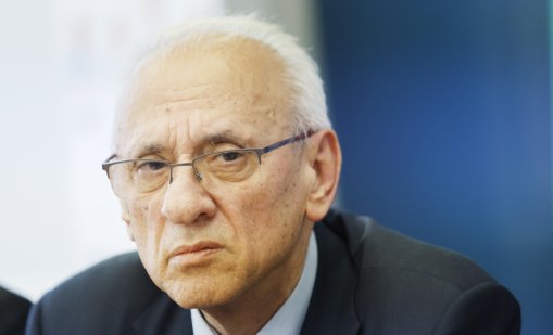 Личните здравно-профилактични карти за децата в училище стават електронни
