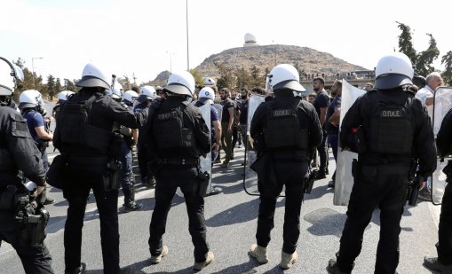 Село на Крит на ръба след смъртоносна вражда: полицията арестува един човек и открива нерегистрирано оръжие