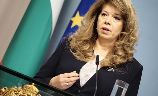 Президентът Йотова готова незабавно да разпише оставката на Цицелков