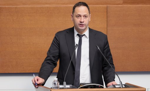 Петър Витанов: Замразяване депутатските заплати