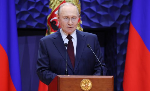 Путин призна: Русия има пръст в свалянето на азербайджанския пътнически самолет през 2024 г.