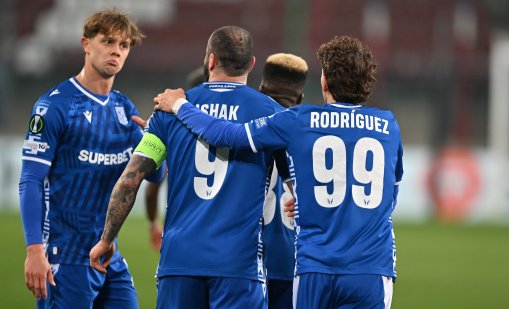 Лига на конференциите: Фаворитите продължават