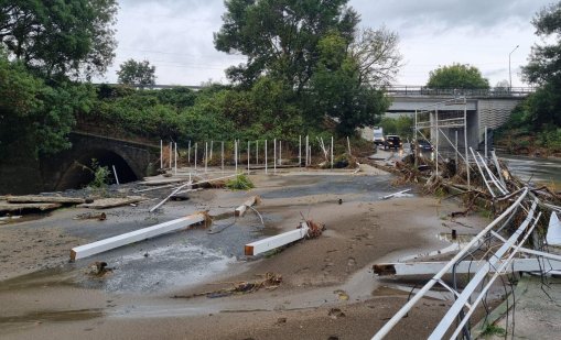Обстановката в Царево се нормализира, има обаче сериозни щети