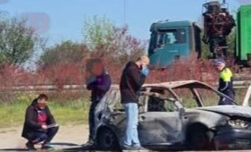 Млада жена изгоря в автомобила си край Поморие