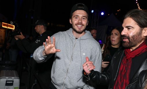 Бруклин Бекъм блокира цялото си семейство в социалните мрежи