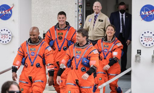 НАСА с мисия до Луната от 53 години насам: "Артемис 2" е готова за старт