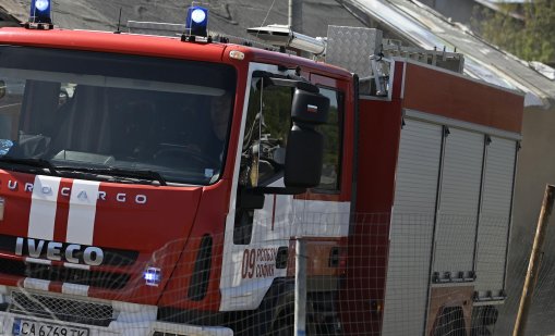Къща на многодетно семейство изгоря при пожар в Смолян