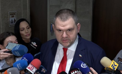 Пеевски: Няма да позволя някой, който се е изтропосал на жълтите павета, да дели хората