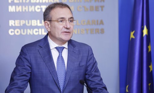 Министър Гуцанов: Линията на бедност за 2026 година ще стане 764 лв.