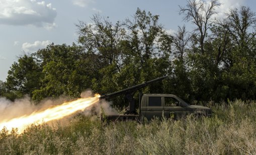 Украйна удари руски морски патрулни самолети Ту-142 на летище Таганрог