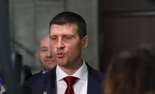 Ивелин Михайлов: Не мога да позволя на депутати да унижават мен или жените