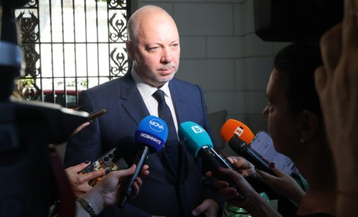 Росен Желязков ще посети авиобаза „Крумово“ 
