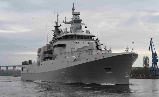 Модулният патрулен кораб за ВМС вдигна котва от Варненския залив