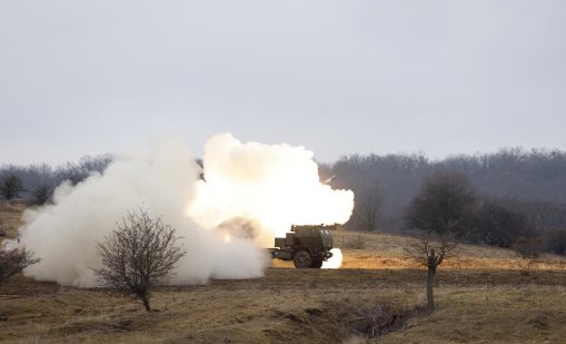 САЩ удължават преговорите за HIMARS &ndash; ще бъде ли въоръжен Тайван?