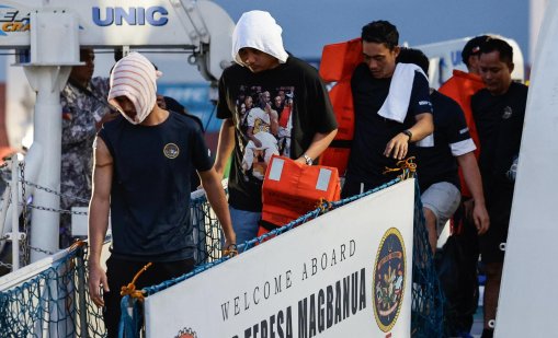 Ферибот с над 350 пътници потъна във Филипините