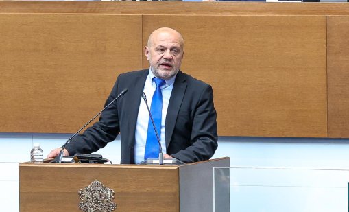 Дончев: Повечето бедствия са комбинация между стихиите и човешката глупост