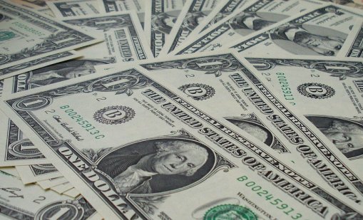 Американска професорка завеща 2,8 милиона на бившите си студенти