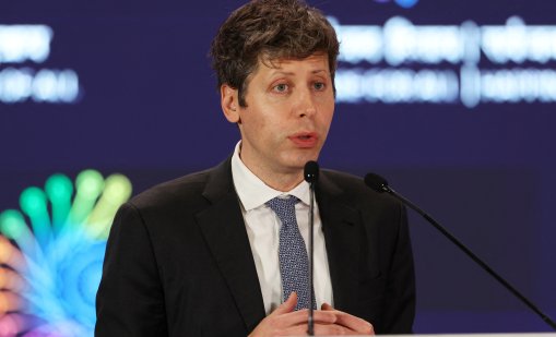 Шефът на OpenAI: Светът спешно се нуждае от регулация на ИИ