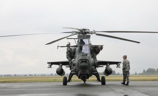 Първи поглед към китайския Z-21 – тежкият щурмов хеликоптер за удари над морето