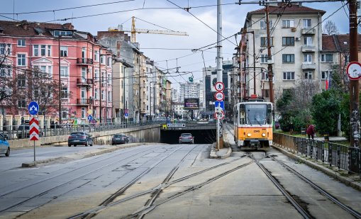 Терзиев обеща да премести трамвайното трасе от "Скобелев"