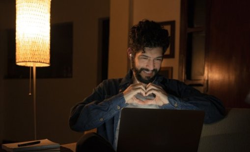 Как кариерата да не пречи на връзката ви?