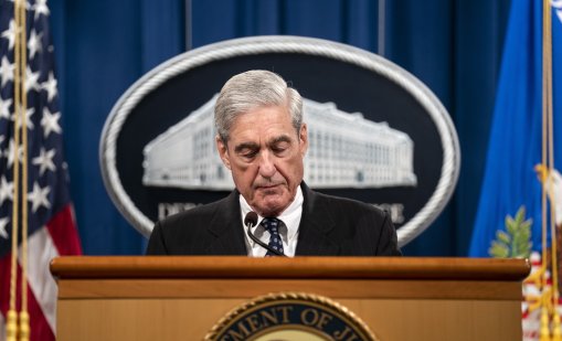 Почина бившият директор на ФБР - Робърт Мълър