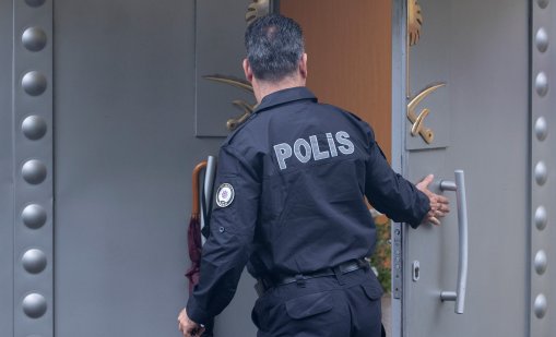 Над 500 кг наркотици задържаха в Истанбул при операция срещу четири тира