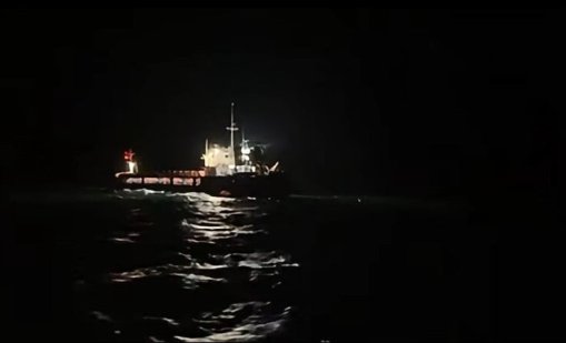 След ударите: Демерджиев показа спасителната мисия на кораба "Челси 3" (ВИДЕО)