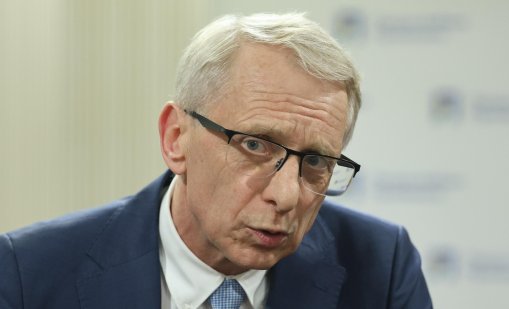 Денков: И студентите ли искате да изгоните от България?