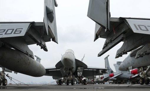 Американските суперносачи отново са в сила в Тихия океан