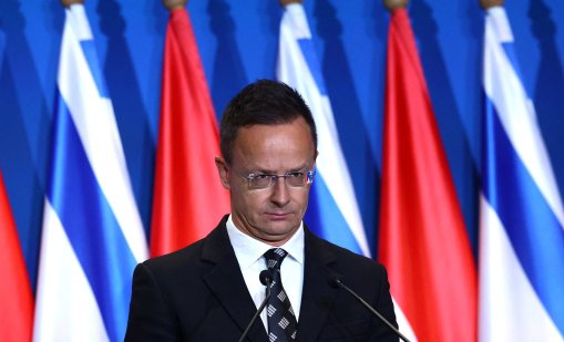 Сиярто: Западна Европа се опитва да провали американския план за Украйна 