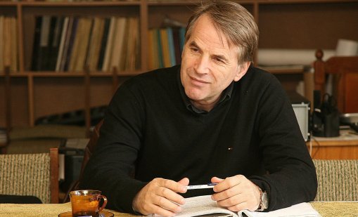 Бойко Илиев възропта срещу пиеса за еднополовата любов в Театър 199