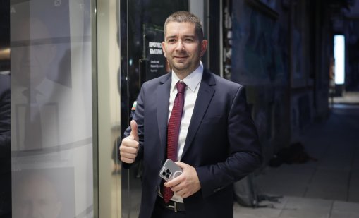 Слави Василев: ПБ: Румен Радев е много подготвен за премиер, предстоят добри времена