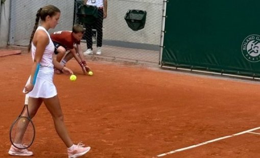 И Росица Денчева ще играе полуфинал на Ролан Гарос