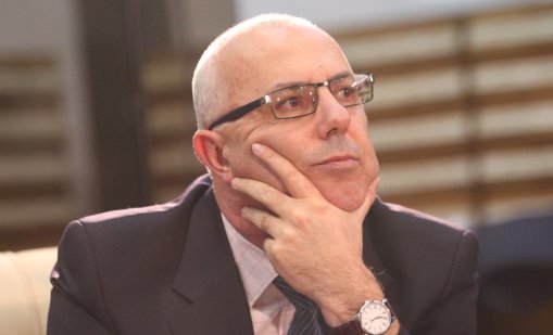 Проф. Веселин Вучков отрече, че ще става служебен МВР шеф