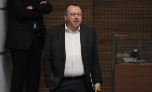 Хамид Хамид за обръщението на Радев: Завалията...