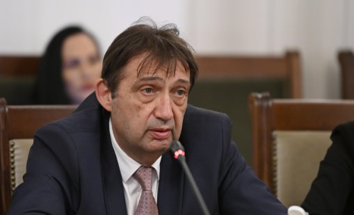 Шишков: По договори за мантинели за 300 млн. лв. са платени 500 млн.