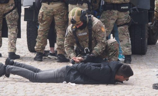 Антитерористично учение на всички структури на полицията във Варна СНИМКИ
