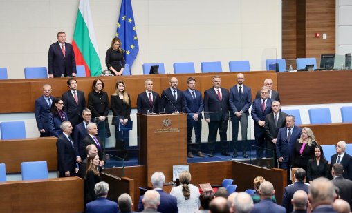 Експерти за служебната власт: Това е силно политически кабинет