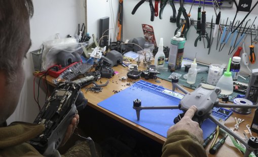 Какво научава оръжейната индустрия на НАТО от бойните полета в Украйна