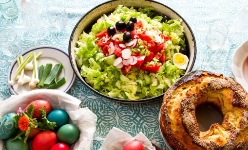 8 апетитни рецепти за салати за Великден