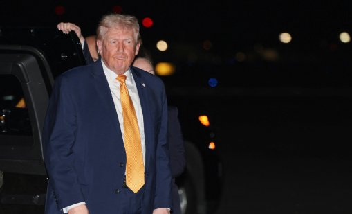 Тръмп се подигра на &ldquo;глупавото&rdquo; решение на Великобритания да даде островите Чагос