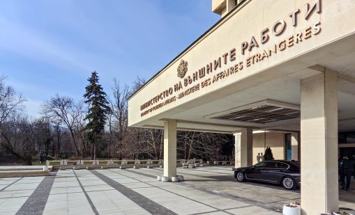 МВнР: 2600 българи са напуснали държавите от региона на Близкия изток и Иран